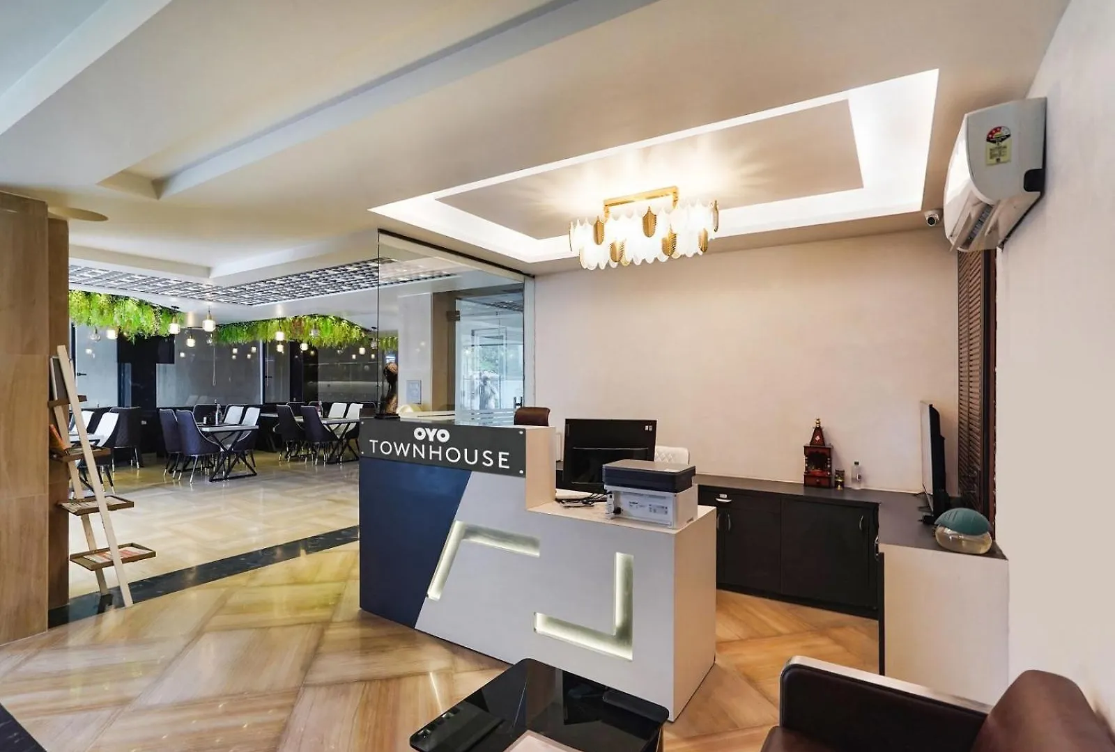 Hotel King Plaza Near Delhi Airport New Delhi