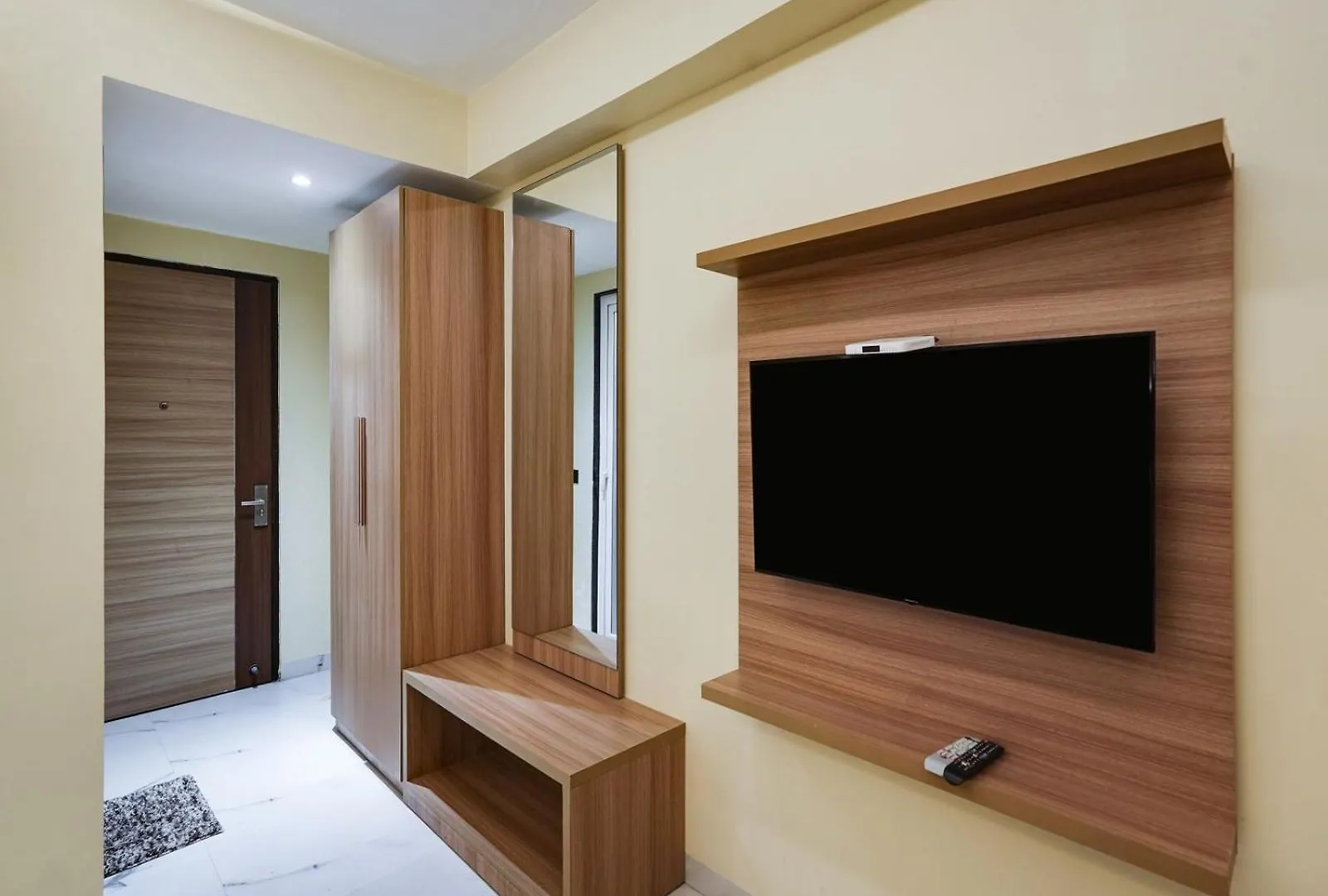 Hotel King Plaza Near Delhi Airport Νέο Δελχί 0*,  Ινδία